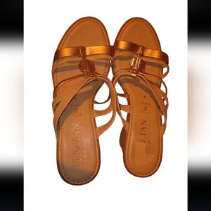Italian Shoemakers Women's Tan Sandals Size 7.5 Guc
